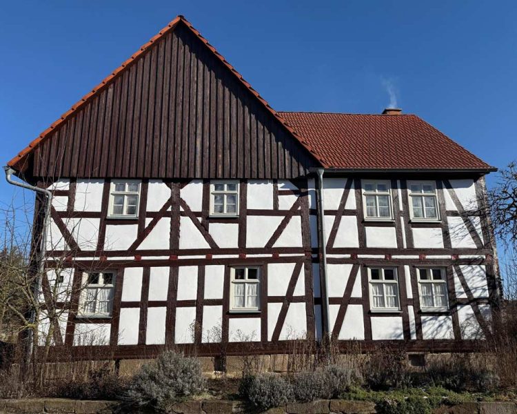 Malerfachbetrieb Ries KG | Fachwerksanierung mit Liebe zum Detail