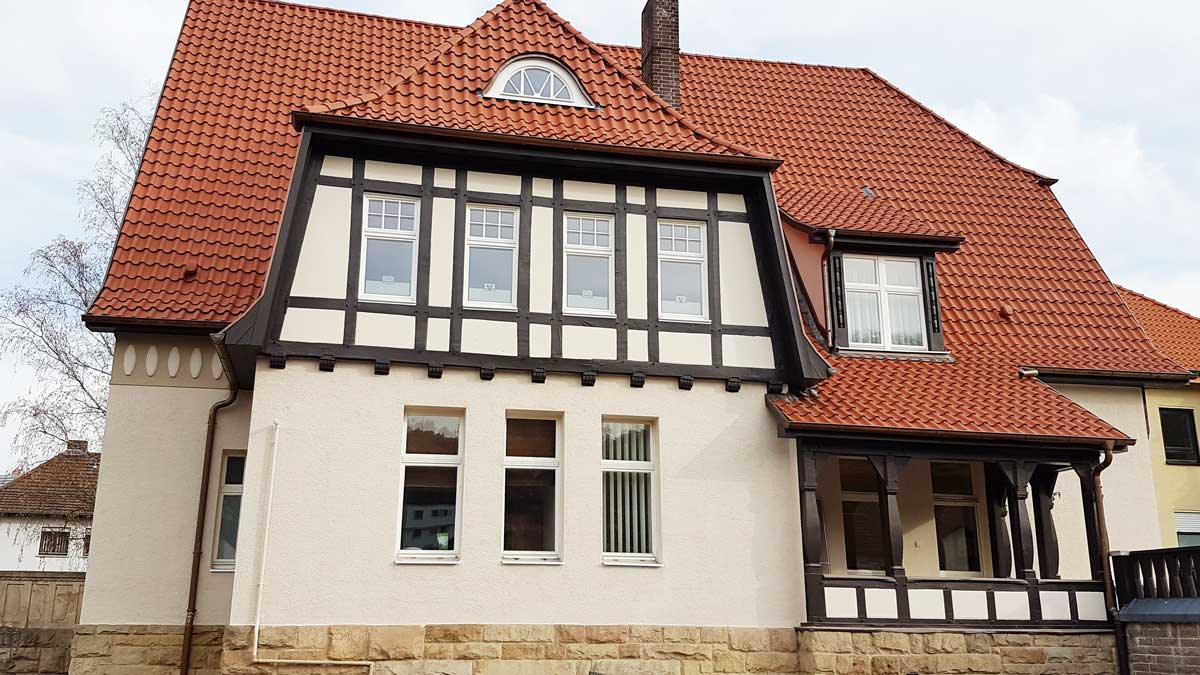 Malerfachbetrieb Ries KG | Fassadensanierung & Fassadenanstriche